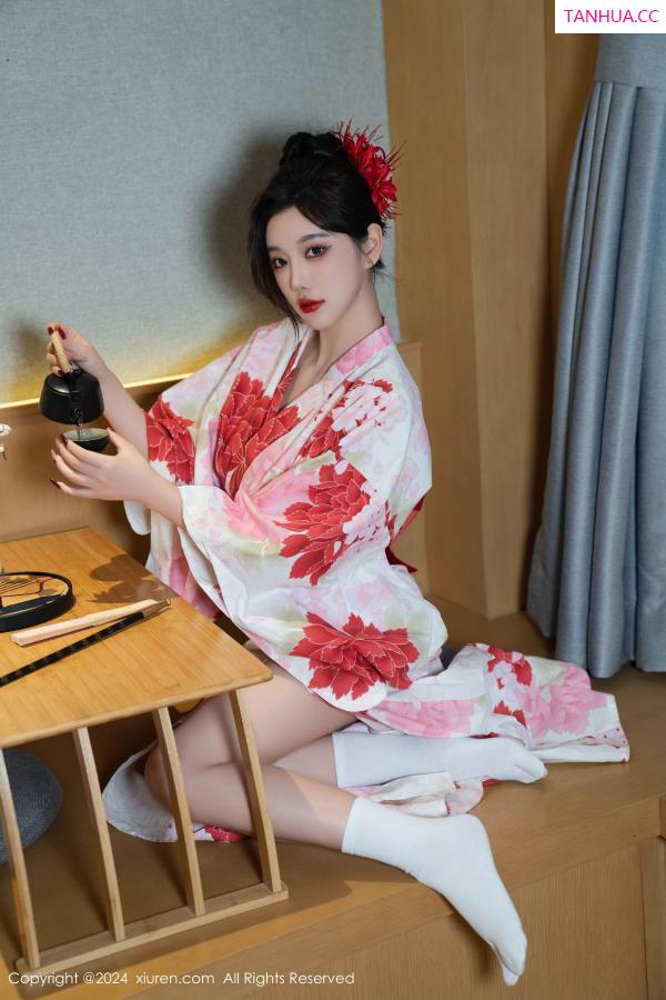 杨晨晨 sugar小甜心CC [XiuRen]高清写真图 2024.09.25 No.9208 杨晨晨Yome 美腿性感第50张图片
